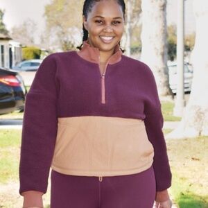 Fabletics Mallory fleece pull over burgundy, mahogany, drift escape size XXL